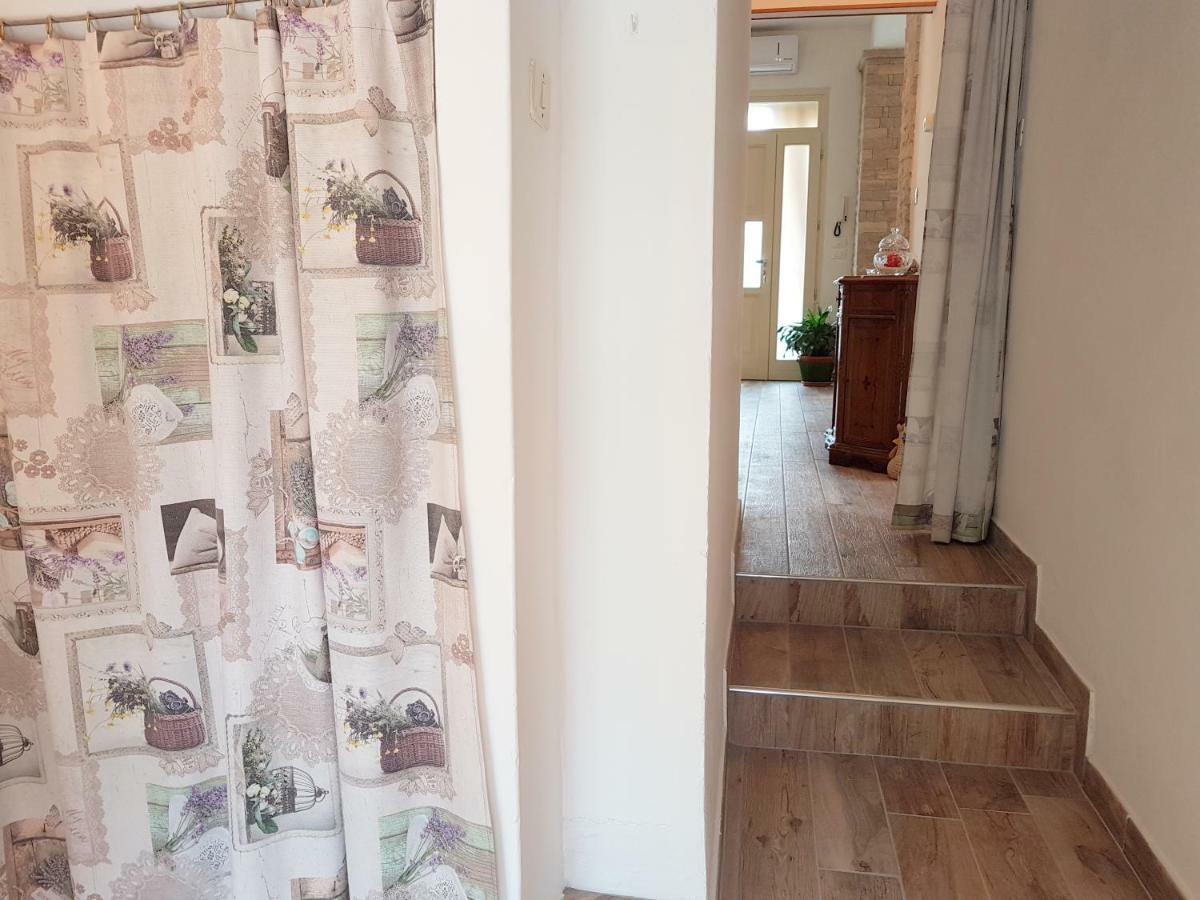 A Casa Di Clementina Lejlighed Raffa Eksteriør billede